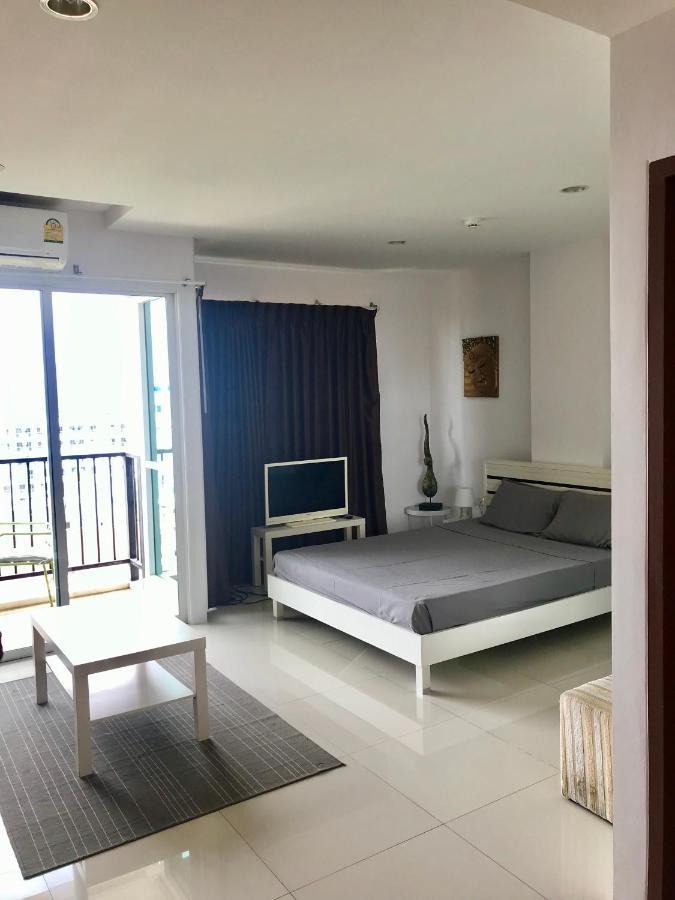Diamond Suite Патая Екстериор снимка