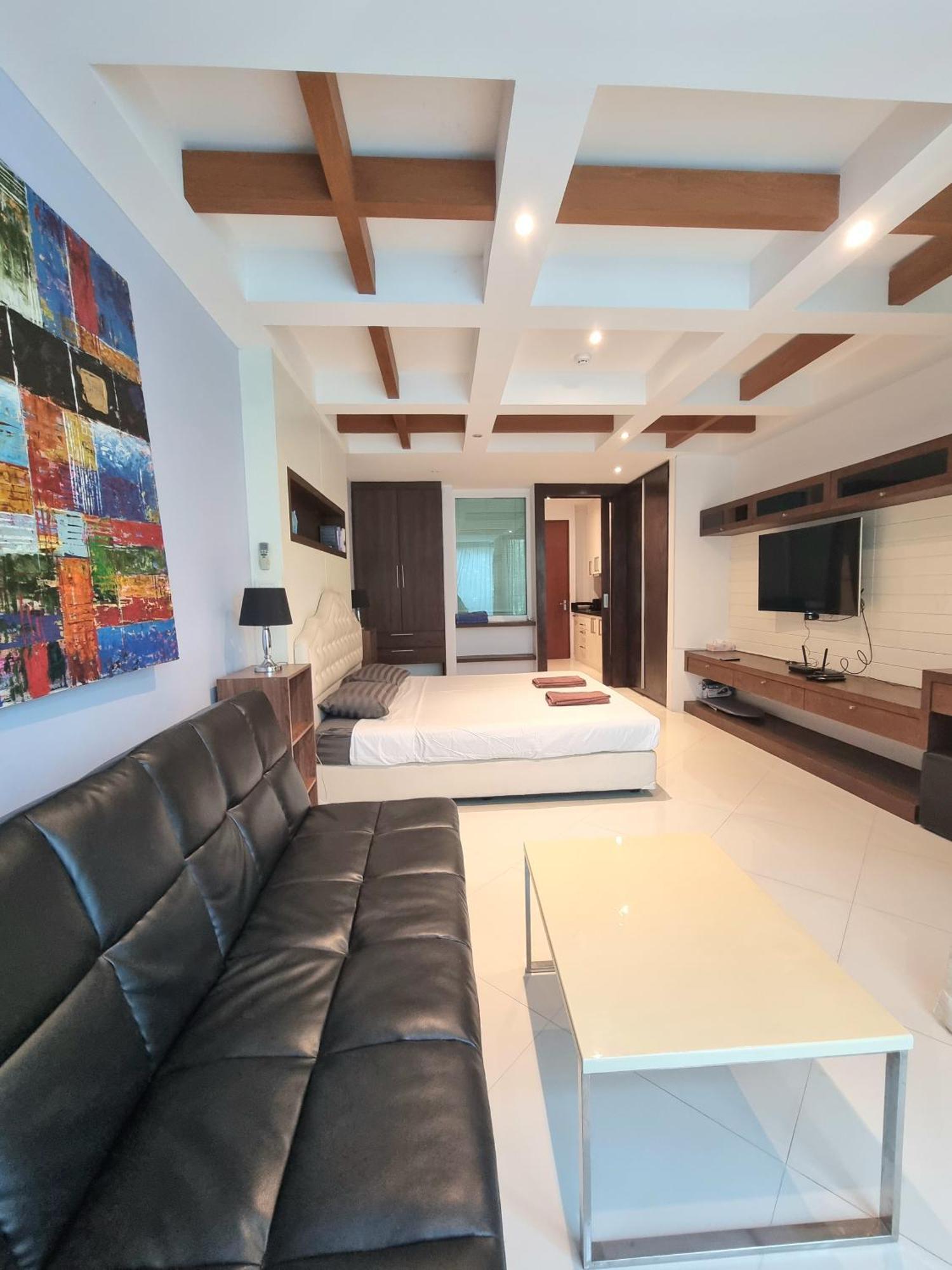 Diamond Suite Патая Екстериор снимка