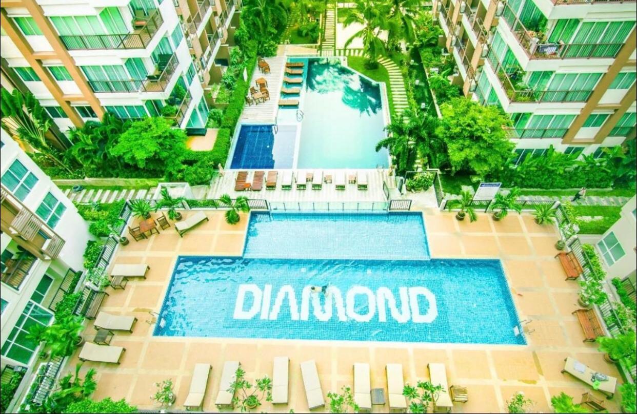 Diamond Suite Патая Екстериор снимка